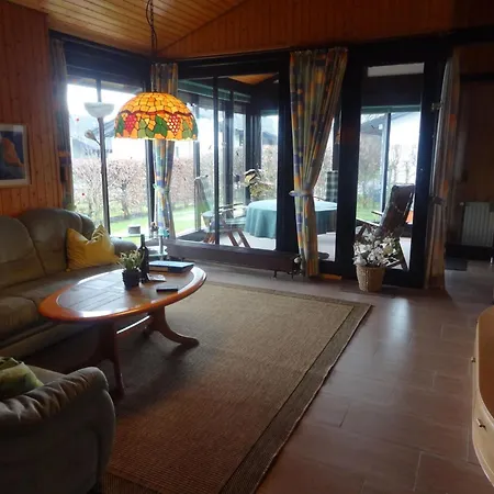 Eul F5 By Interhome